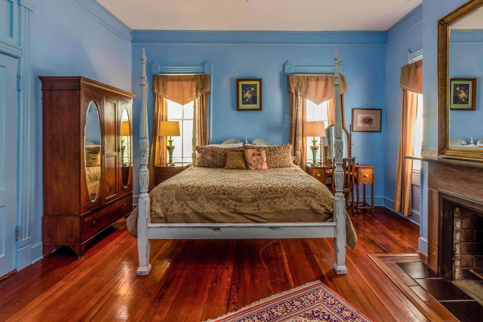 Bed and Breakfast Amethyst Garden Savannah Exterior foto